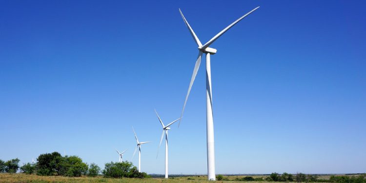 Chuyển đổi số thúc đẩy ứng dụng công nghệ sạch phát triển năng lượng bền vững