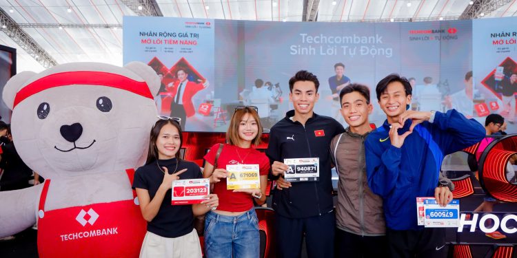 Giải Marathon Quốc tế Thành phố Hồ Chí Minh Techcombank  mùa 8 “Bước chạy vì một Việt Nam vượt trội”