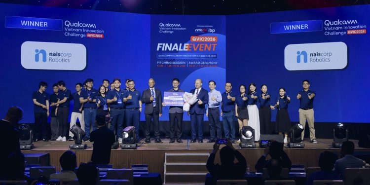 Qualcomm công bố kết quả chung kết cuộc thi Thử thách đổi mới sáng tạo Qualcomm Việt Nam (QVIC) 2026